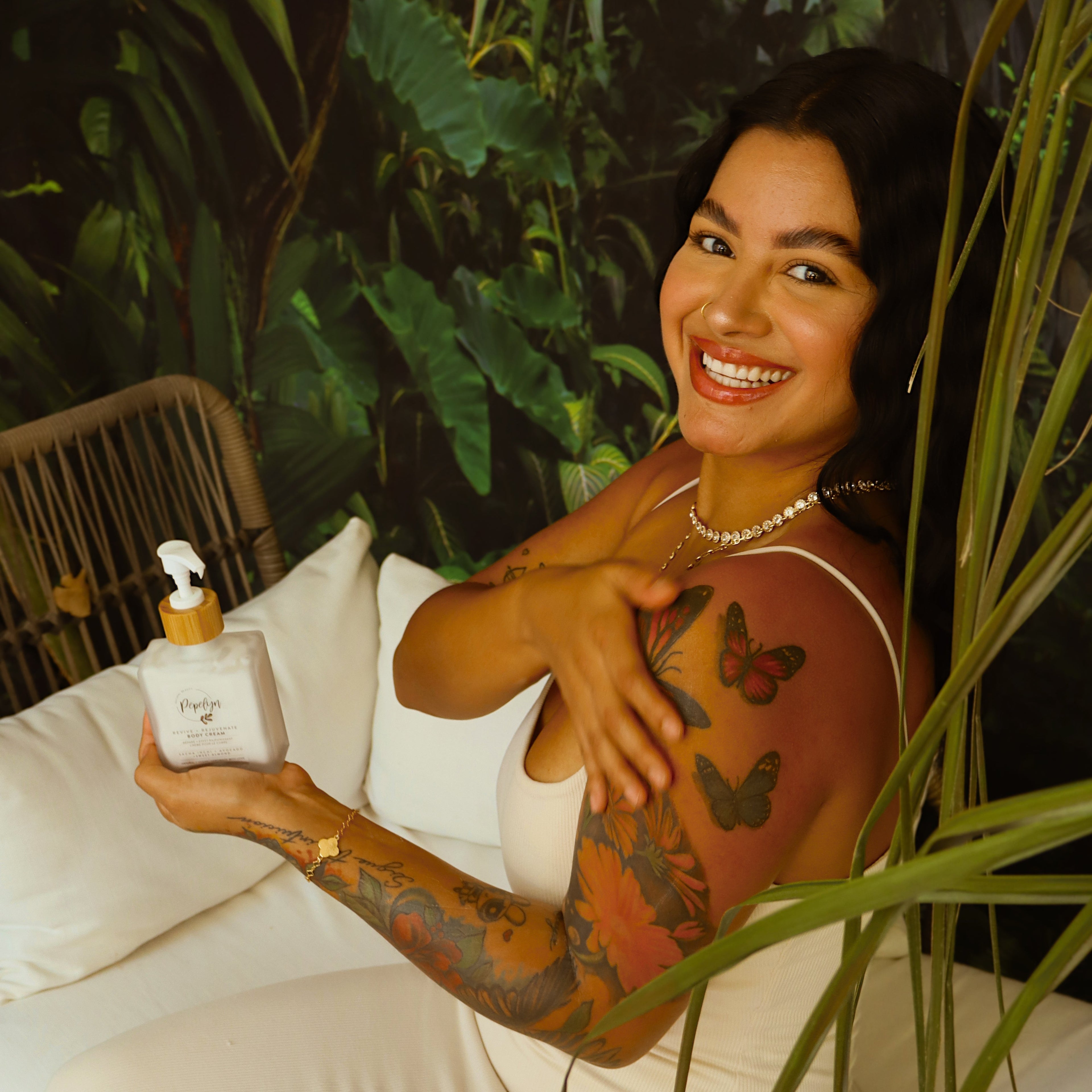 Rejuvenate Body cream/GFT